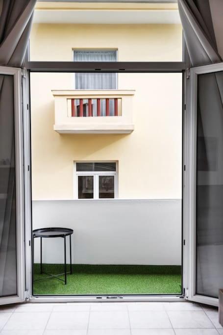 Aristotelous Sqr View Comfy Apt Thessaloniki Exterior photo